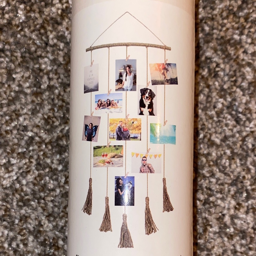 🏠💚 3/$15 Boho Tassel Photo Hanging Display in Natural Tan Bin H